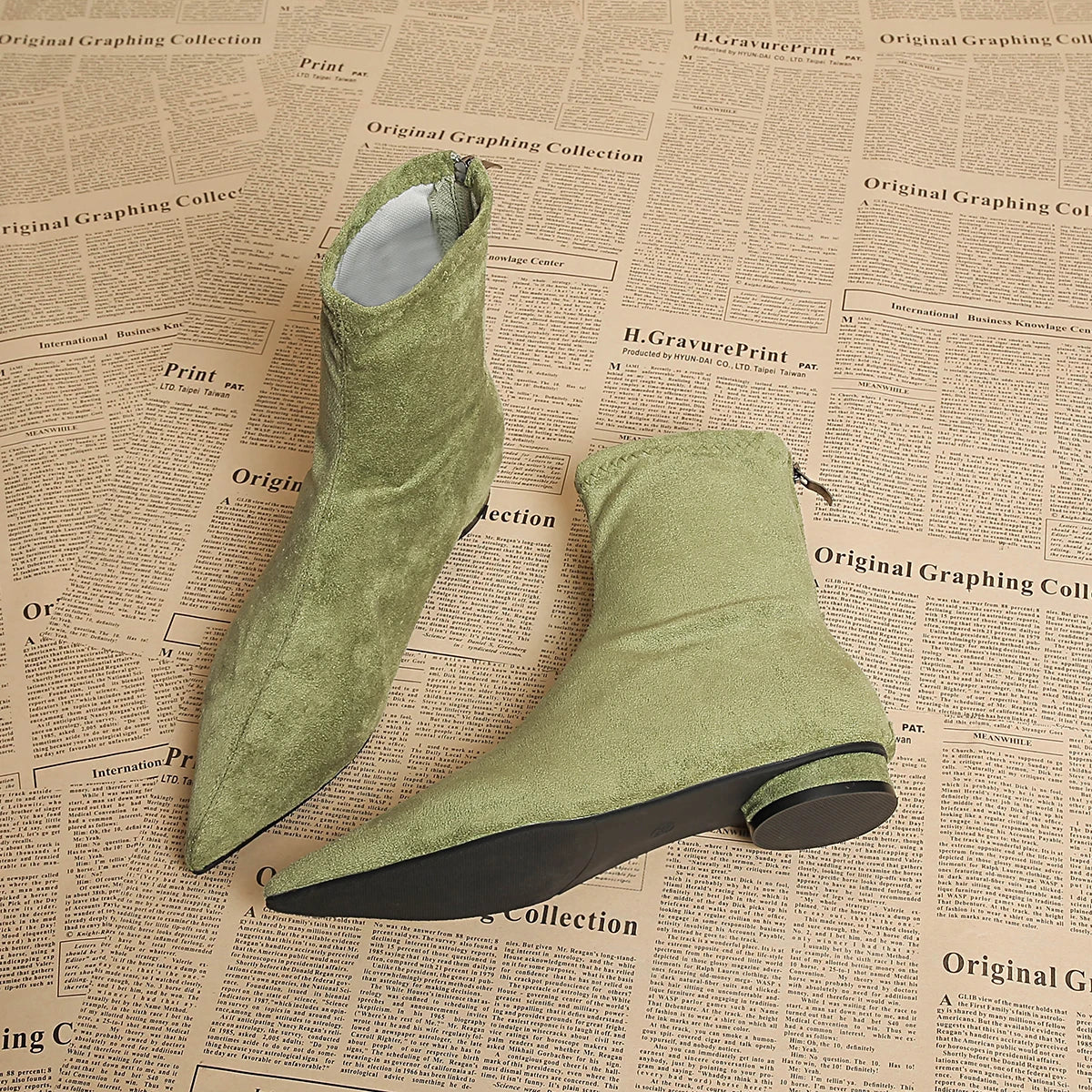 2025 Autumn Suede Warm Casual Women's Ankle Boots Comfortable and Elegant Pointed Toe Party Low Heel New Women's High Heels