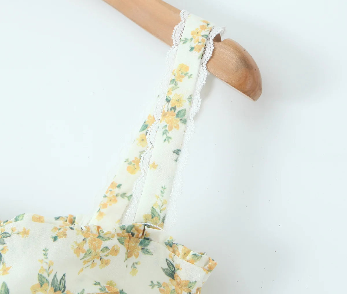 YENKYE Sexy Elegant Women Lace Patchwork Floral Print Sling Midi Dresses Holiday Summer Lady Party Vestidos Cotton Robe