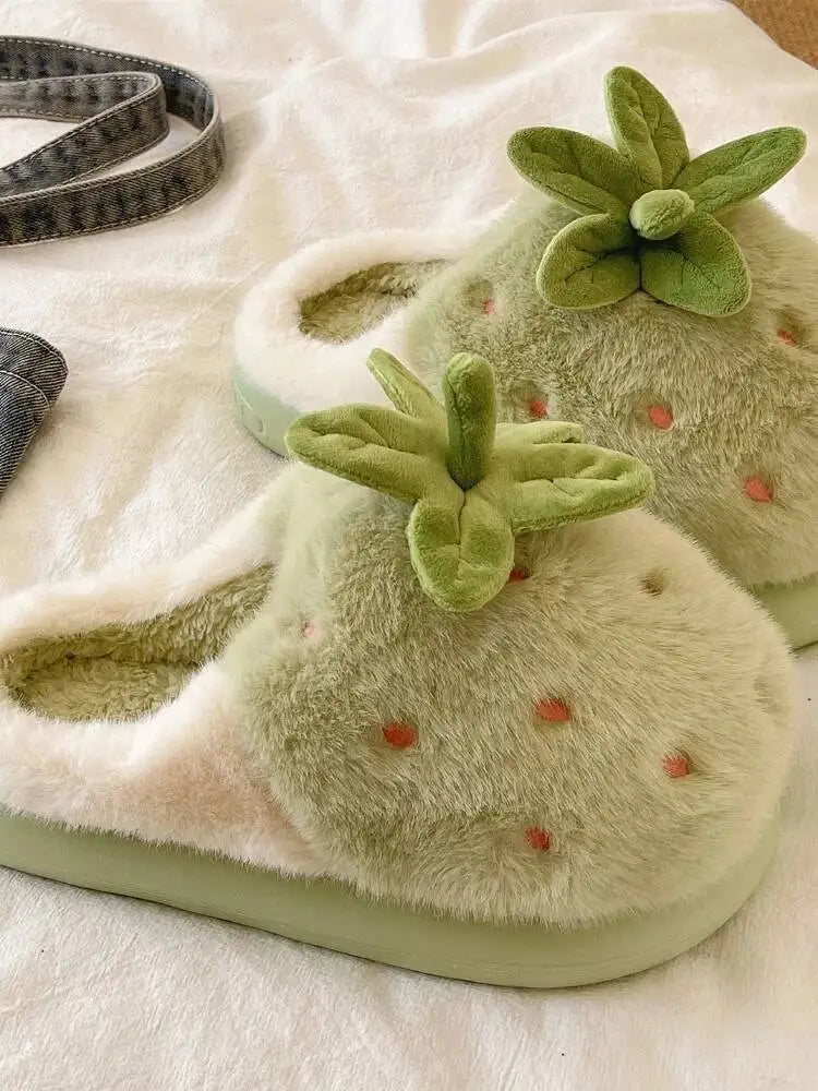 Winter Women's Furry Cotton Home Slippers Cute Strawberry Design Warm Thick Soled Anti Slip Indoor Household Outdoor Wearable
