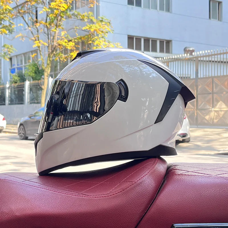 Motorcycle full Face Helmets for Men and Women Moto Racing helmet Adult safety helmet DOT certification