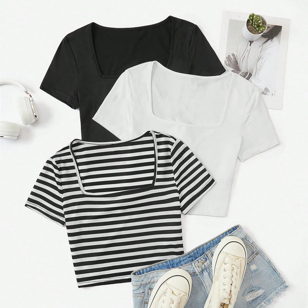 3 Pieces Summer slim fit T-shirt women's sexy short sleeved  U-neck low cut solid color basic black/white Korean style crop top