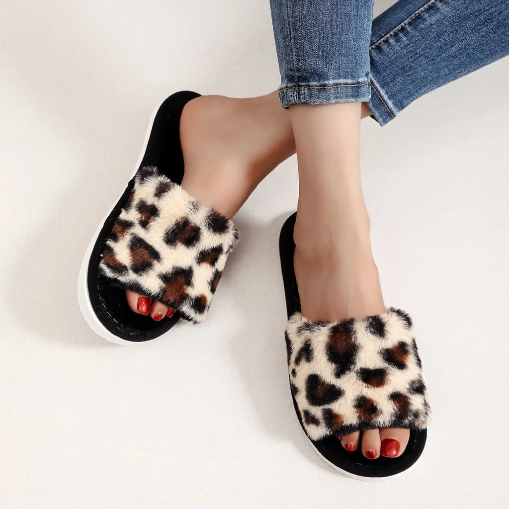 Four Seasons New Women's Home Slippers Opening White Fur Slides Warm Plush Sandals Female Comfortable Lightweight Flat Shoes