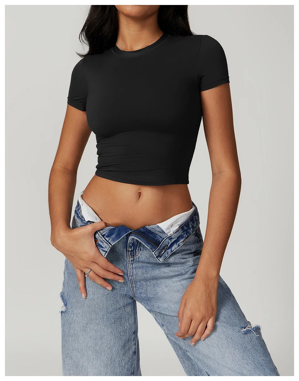 Solid color women's soft breathable yoga short-sleeved comprehensive training tight T-shirt with exposed belly button fitness sh