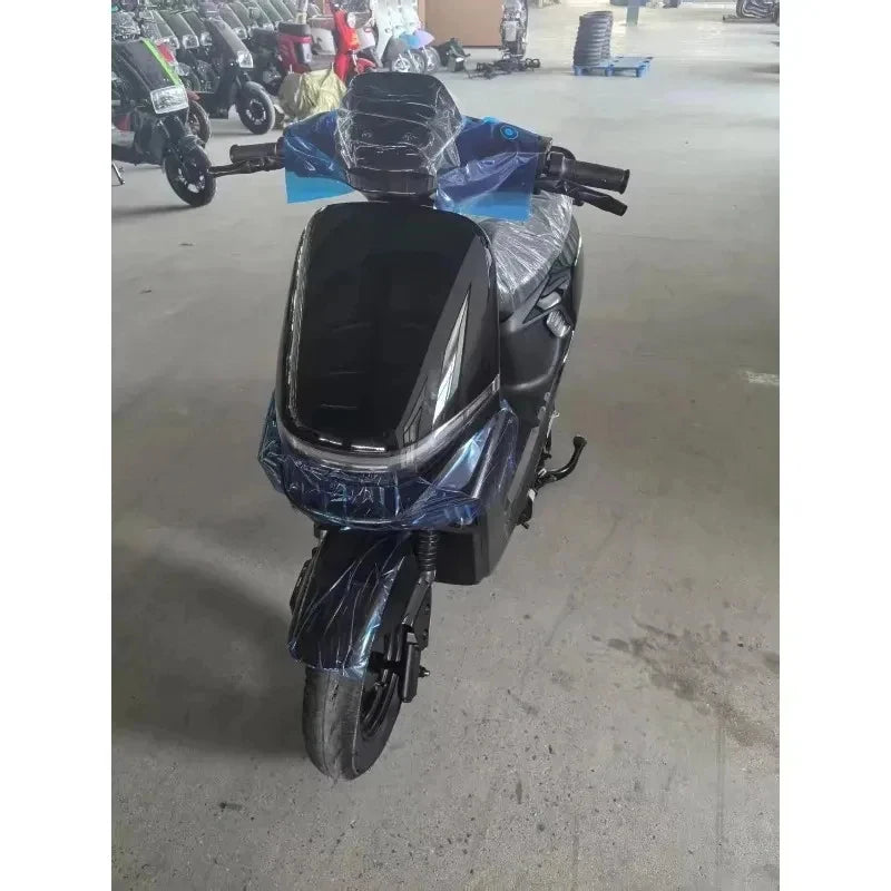 Hot Selling Quality High-End Motorcycle Popular Supplier 00W 00W Motor Fast Electric Scooters For Adults