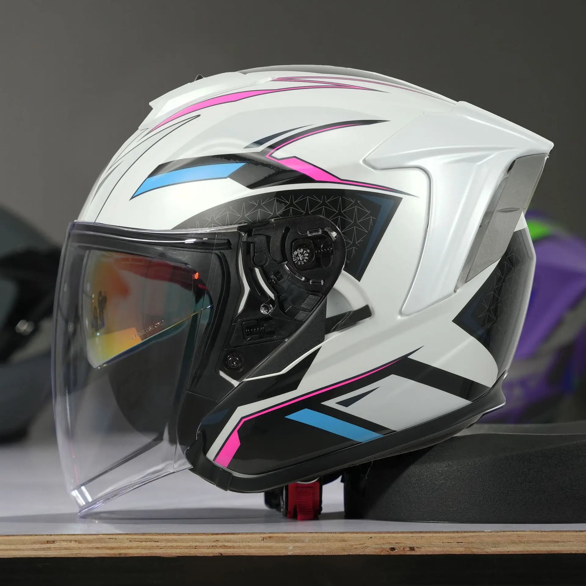 Lightweight Ventilated 3/4 Open Face Helmet DOT ECE Approves Motorbike Scooter Scooter Half Helmet Open Face Casco Moto