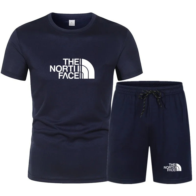 The new slim-fit men's mesh sports outfit includes a T-shirt and trousers, a two-piece set. It is a fashionable sports outfit in