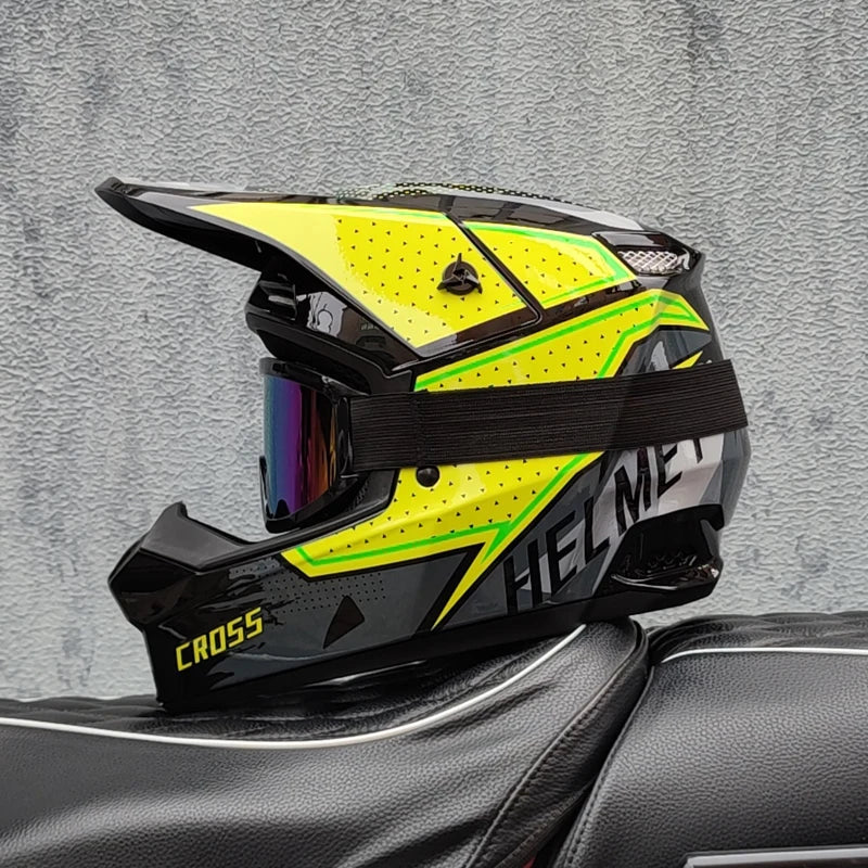ORZ professional off-road motorcycle helmet, youth off-road full helmet, DOT approved gift of goggles, capacitors de moto