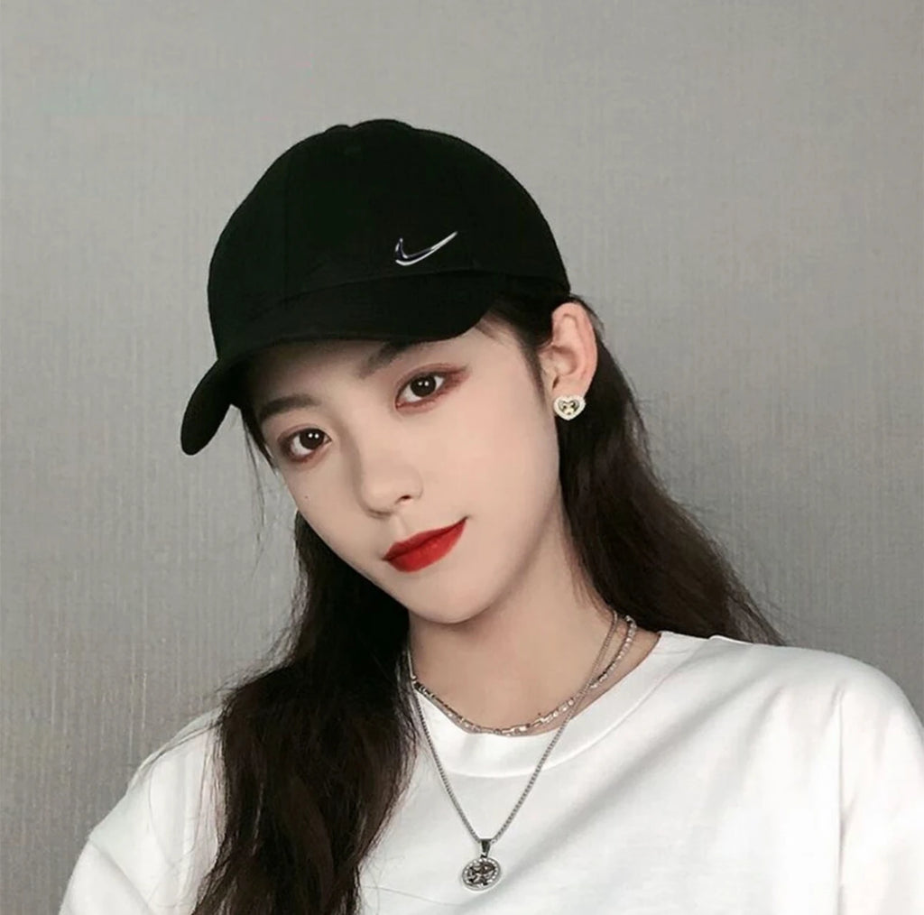 Nike Logo Polyester Fiber Baseball Hat for Men and Women  Couple Style  Black