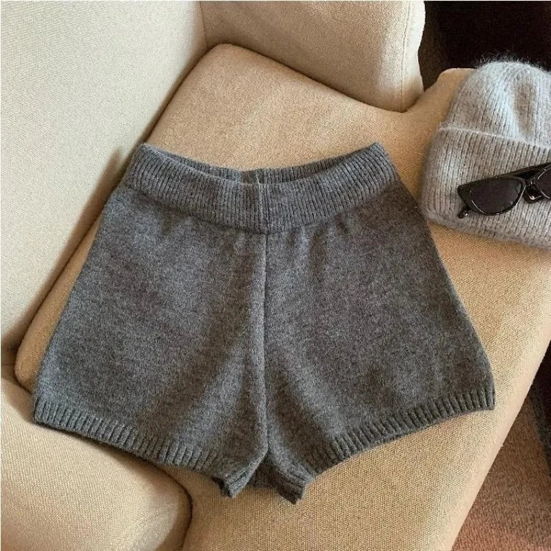 High-Waisted Elastic Knit Shorts Women's Anti-Exposure Outerwear Warm Pants Base Layer Thermal Pants Harajuku Vintage Y2K Shorts