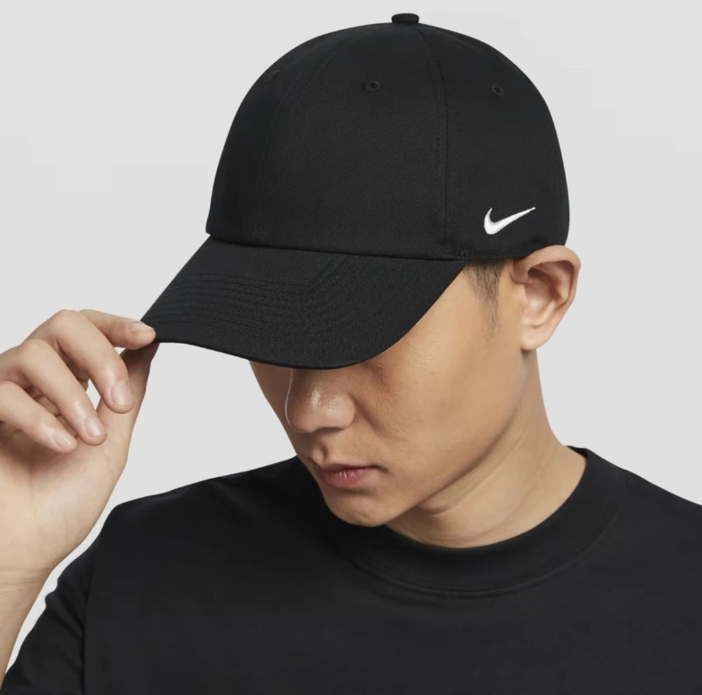 Nike Logo Design Cotton Polyester Fiber Duckbill Cap  Unisex  Couple Style  Black