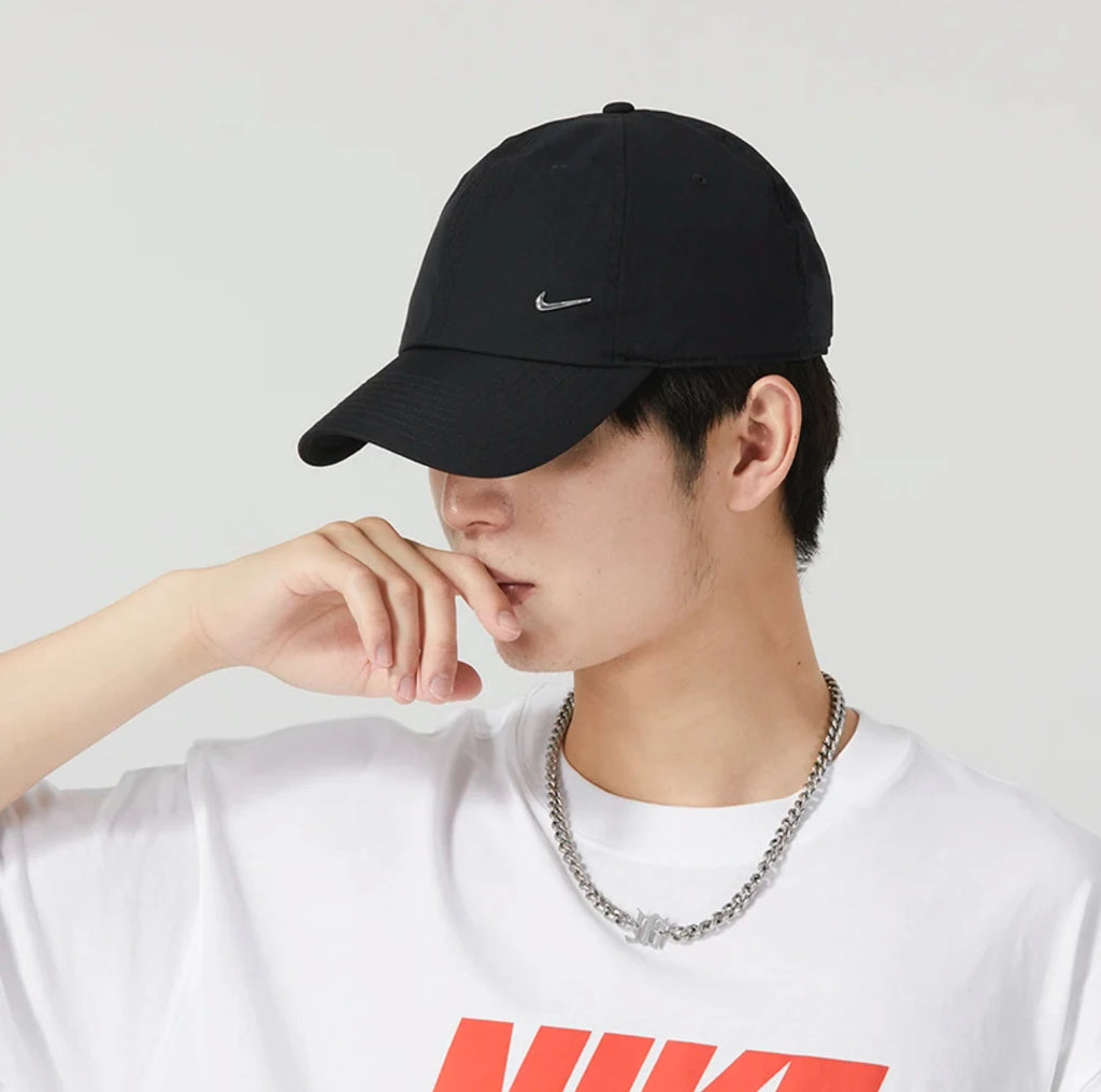 Nike Logo Polyester Fiber Baseball Hat for Men and Women  Couple Style  Black