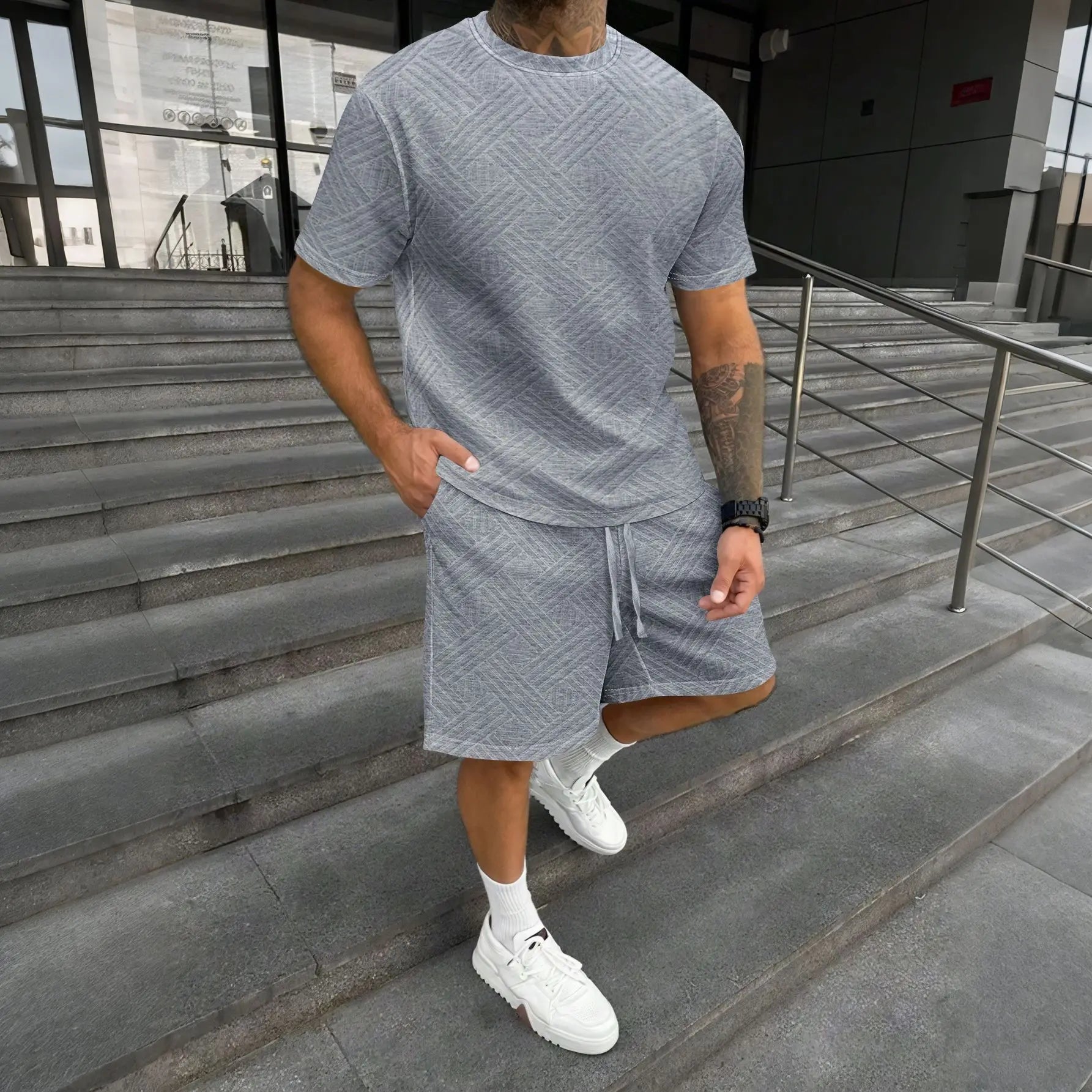 New men's summer jacquard short-sleeved shirt and short pants casual breathable T-shirt and short pants sports outfit streetwear