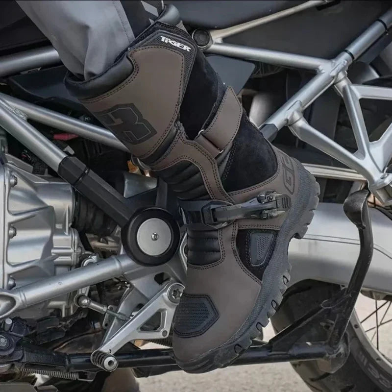 G2 Professional Outdoors Motocross Racing Long Boots Anti Slip Breathable Motos Shoes Men's Motorcycle Protective Boots