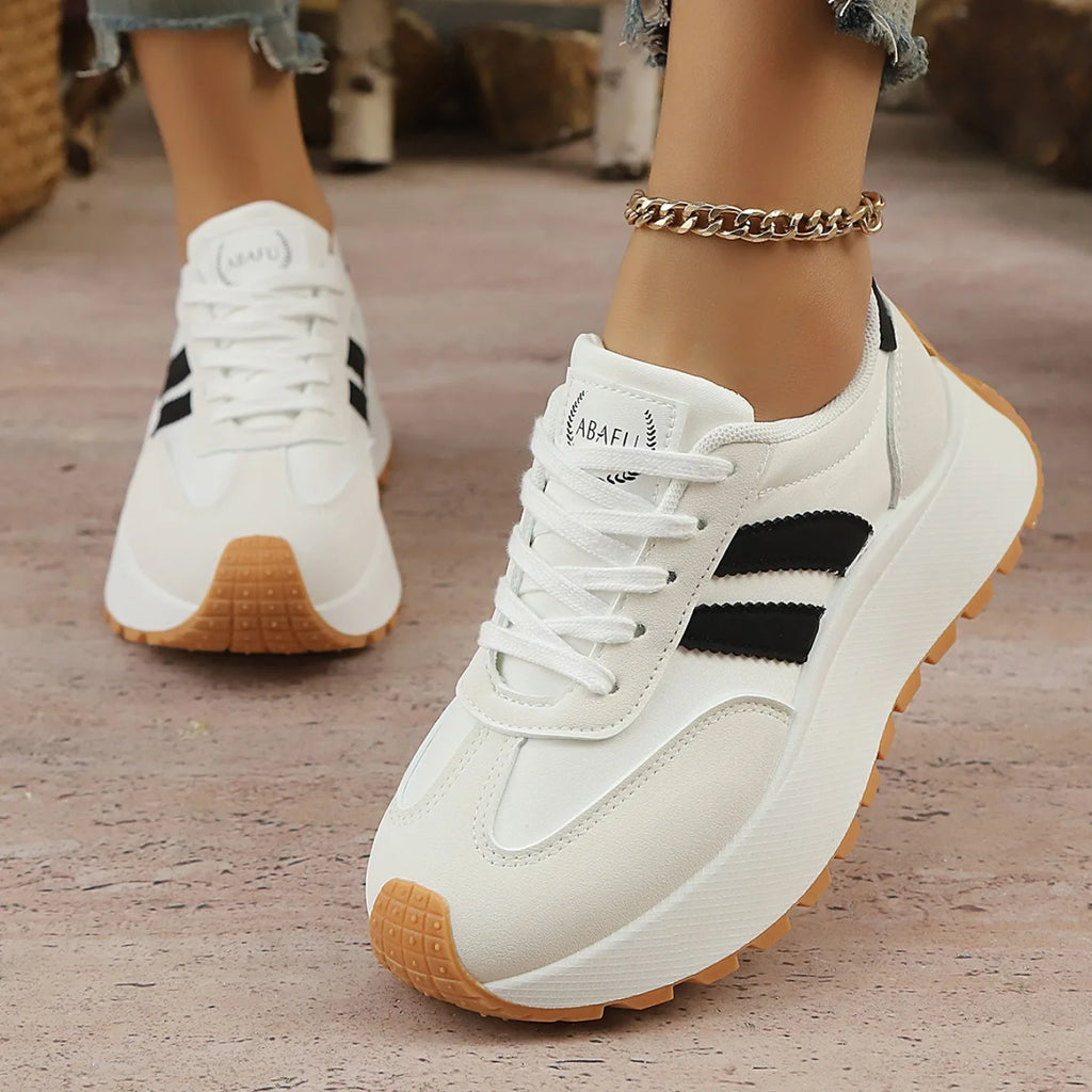 Women Sneakers Brand Luxury Vulcanized Shoes Casual Platform Shoes for Women Light Comfortable Outdoor Running Sneakers Women