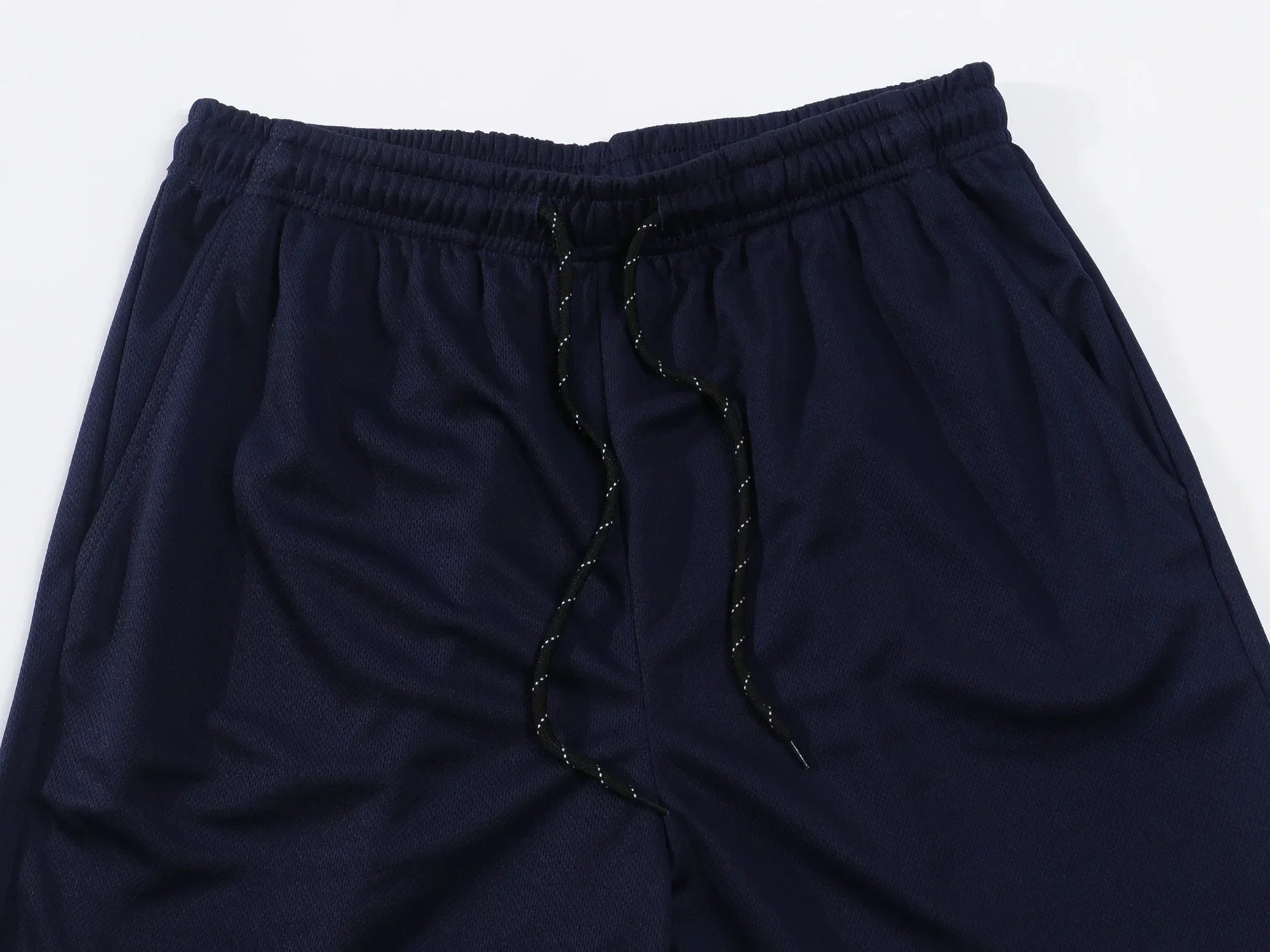 Men's short-sleeved suit, modern casual summer sports outfit, moisture-wicking and breathable mesh T-shirt and shorts combinatio