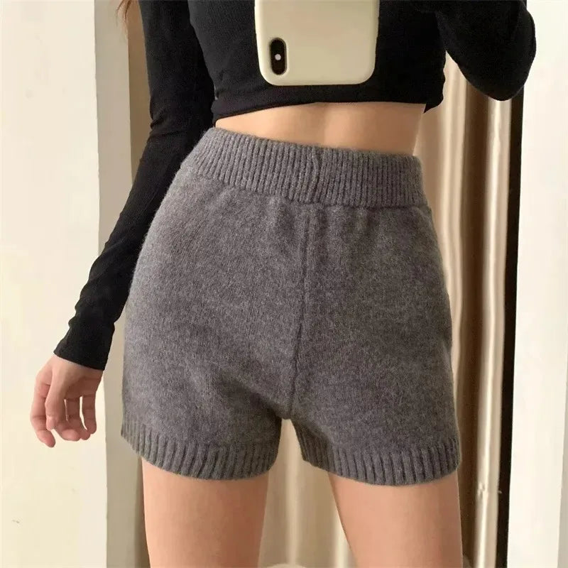 High-Waisted Elastic Knit Shorts Women's Anti-Exposure Outerwear Warm Pants Base Layer Thermal Pants Harajuku Vintage Y2K Shorts
