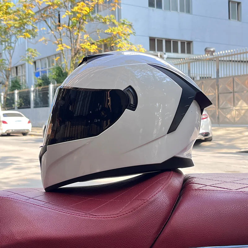 Motorcycle full Face Helmets for Men and Women Moto Racing helmet Adult safety helmet DOT certification