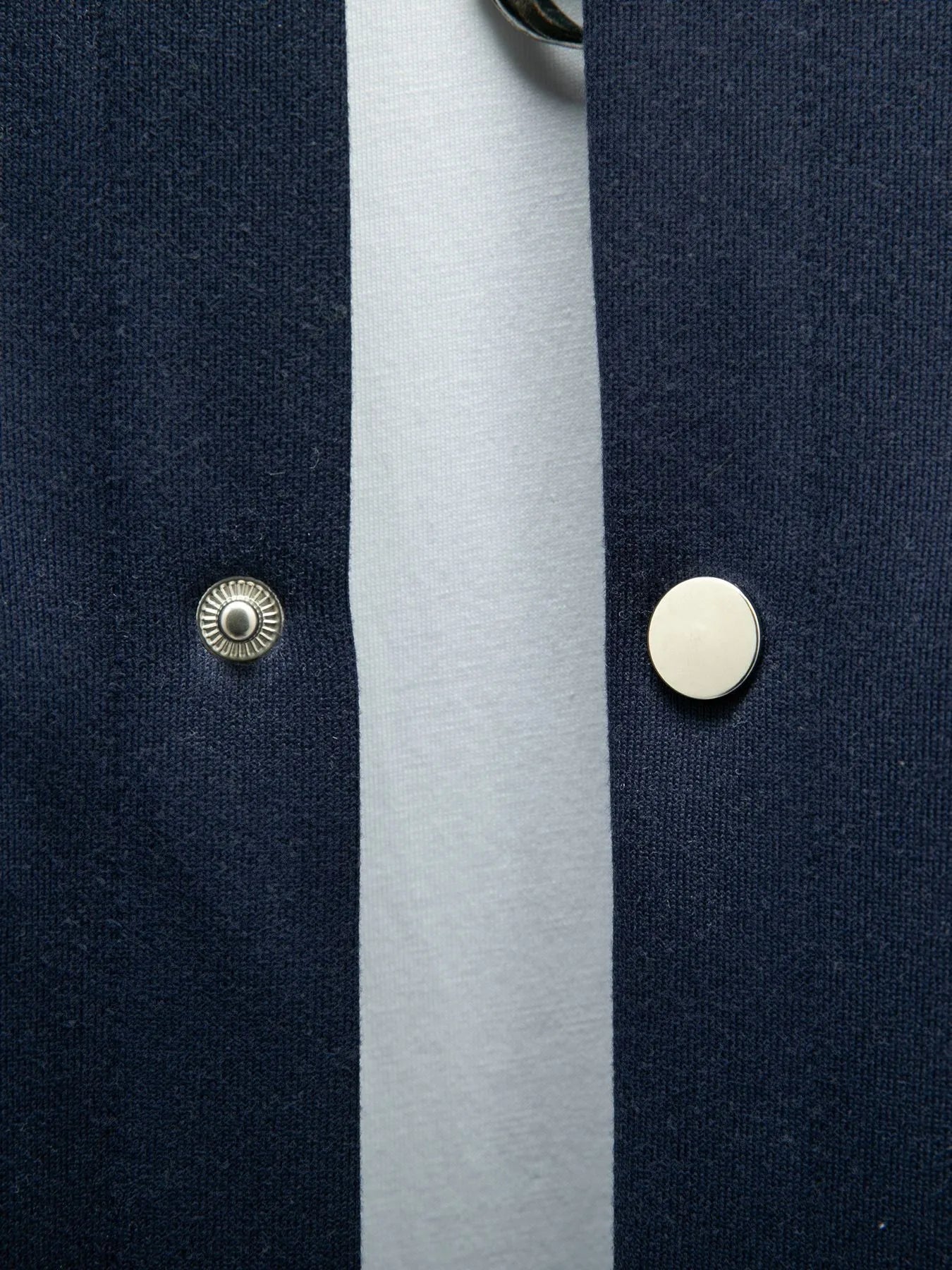 2025 new men's casual spring and autumn solid color single-breasted jacket pocket long-sleeved coat