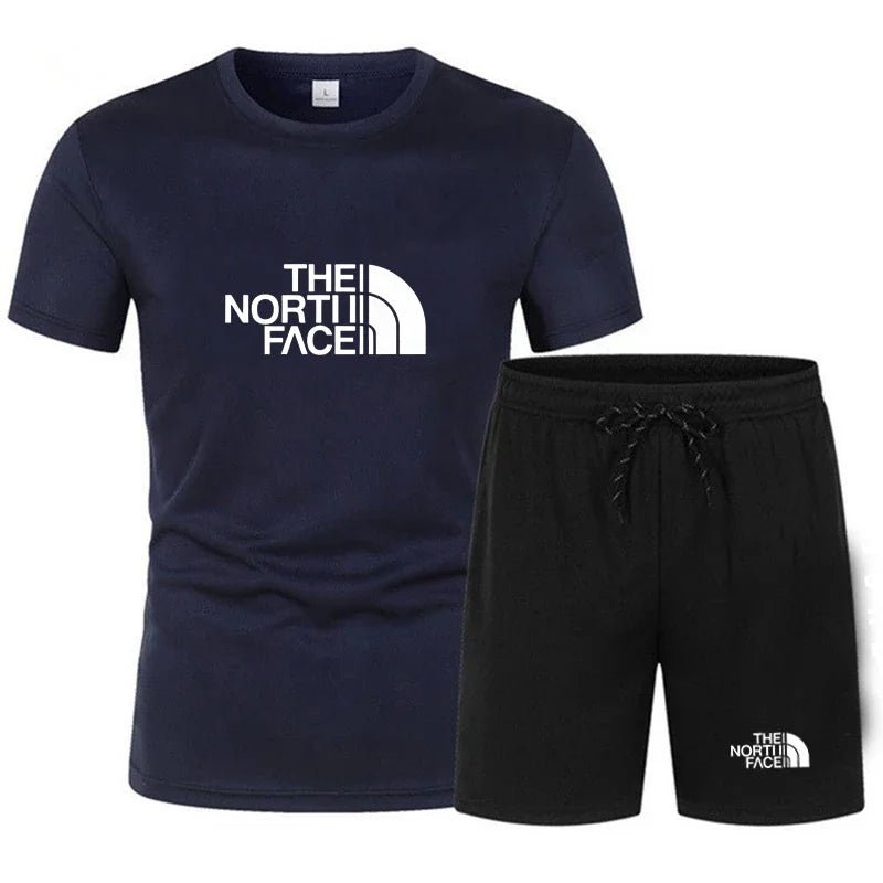 The new slim-fit men's mesh sports outfit includes a T-shirt and trousers, a two-piece set. It is a fashionable sports outfit in