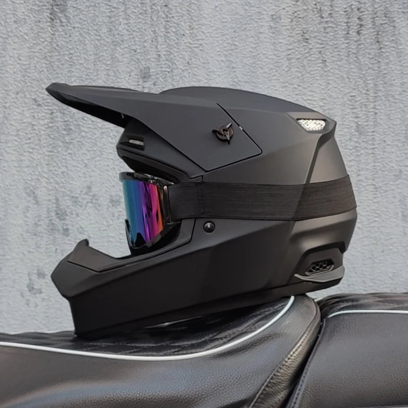 ORZ professional off-road motorcycle helmet, youth off-road full helmet, DOT approved gift of goggles, capacitors de moto