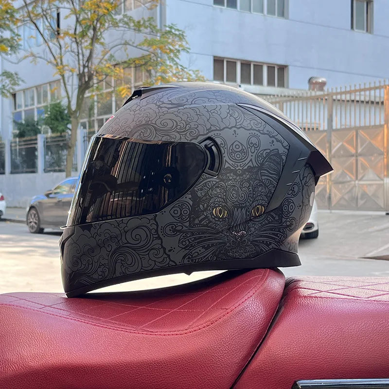 Motorcycle full Face Helmets for Men and Women Moto Racing helmet Adult safety helmet DOT certification