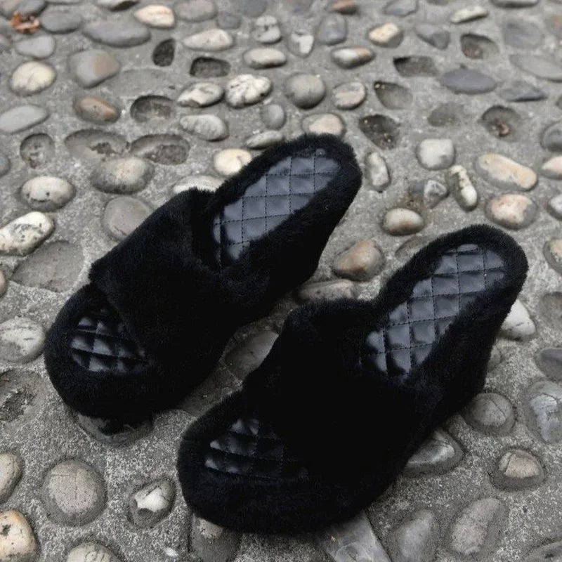 New Fur Slippers Women's Wedge Heel Shoes Women High-heeled Furry Drag Fashion Outdoor All-match Shoes Slippers Furry Slides