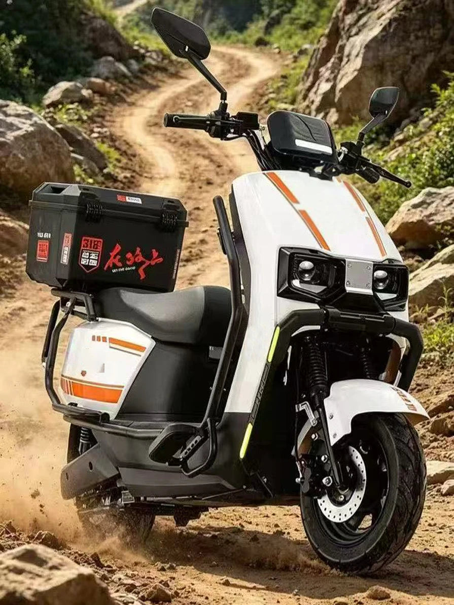 2000W High Performance Electric Motorcycle Pedal Type Long Battery Life Electric Scooter for Urban Commute Takeaway & Long Dista