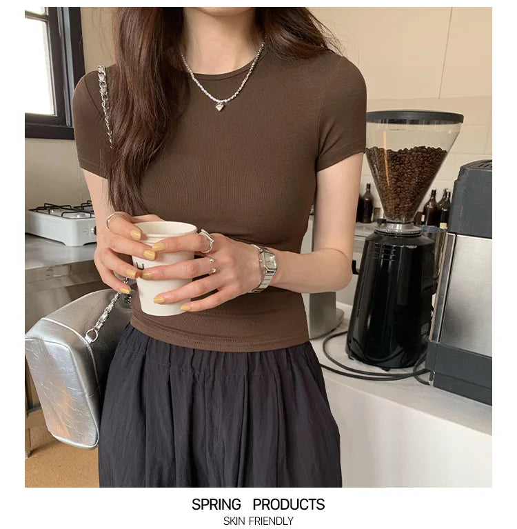 American style spicy girl shoulder T-shirt for women in summer 2025, tight fitting and slimming short top, basic elastic short s