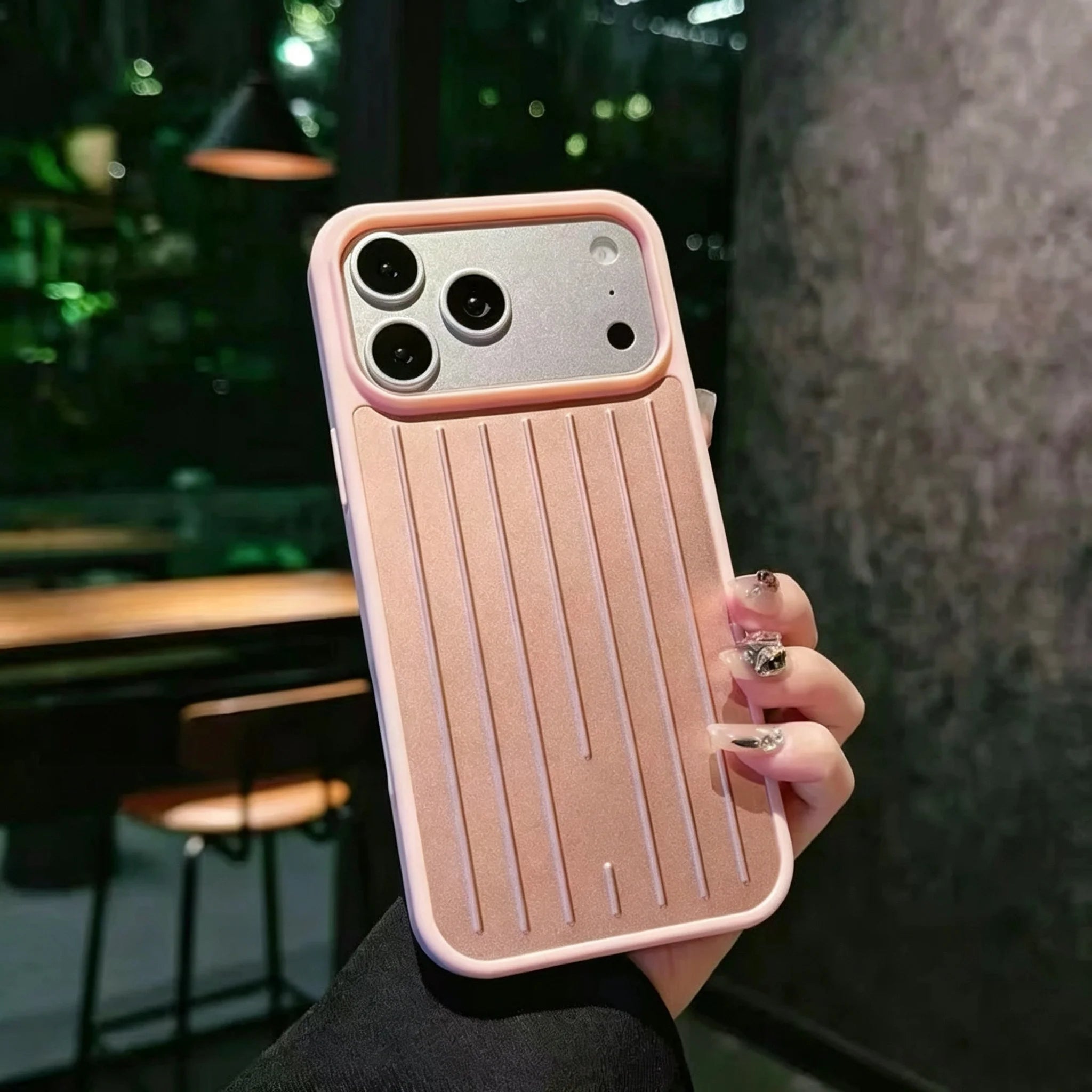 Ultra Luxury 3D striped pattern alloy back phone case for iPhone 17 16 15 14 Pro Max 13 panel with logo, comes with gift box