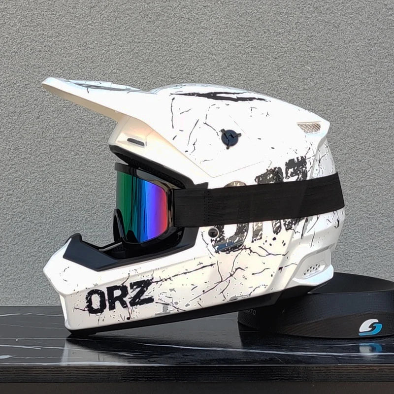 ORZ professional off-road motorcycle helmet, youth off-road full helmet, DOT approved gift of goggles, capacitors de moto