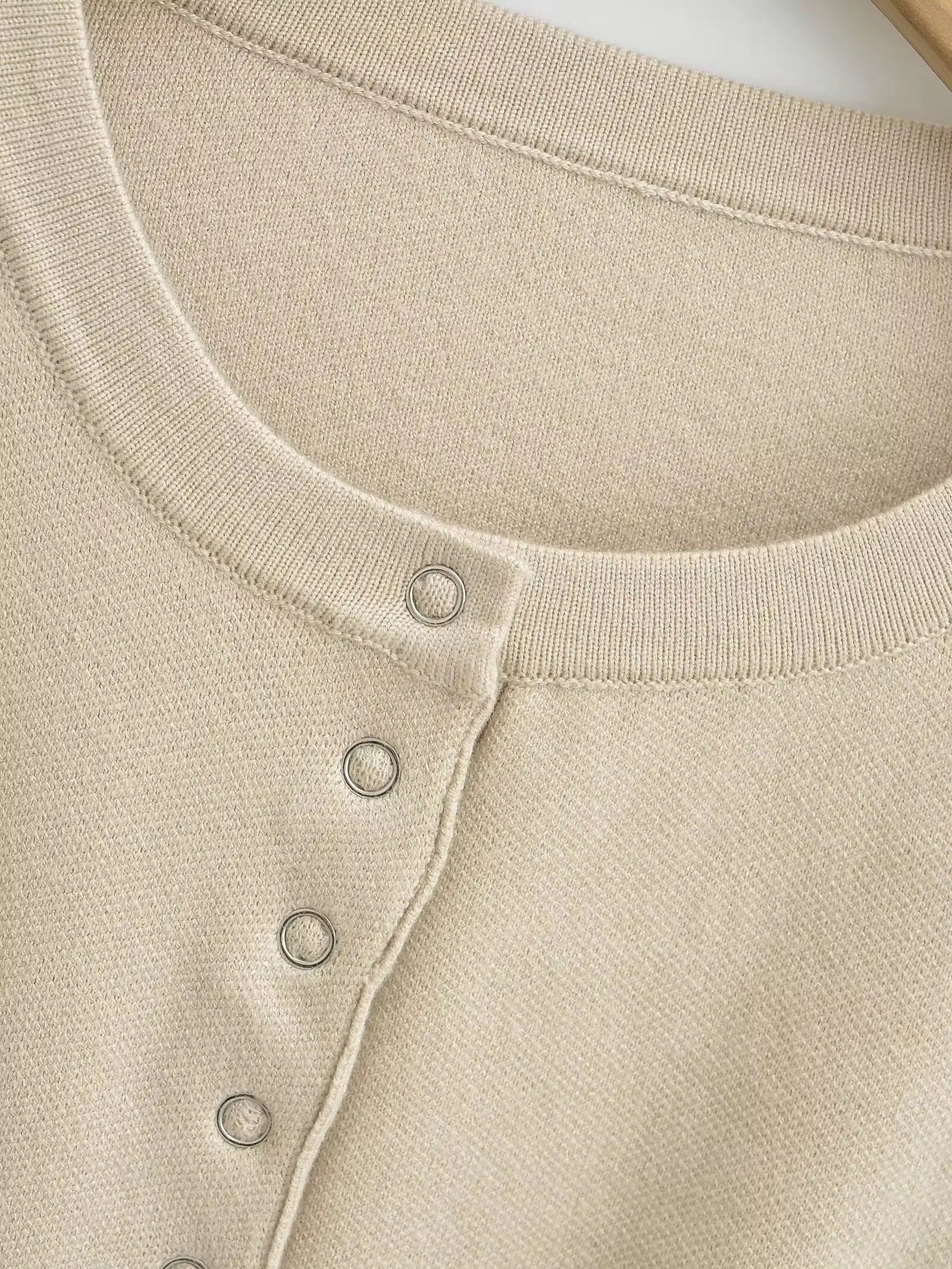 Women's Knitted Fitted Cardigan Elegant Long Sleeve Tops Sweater Knitwears Top Female Clothing 2025 Fall Black Brown White Blue