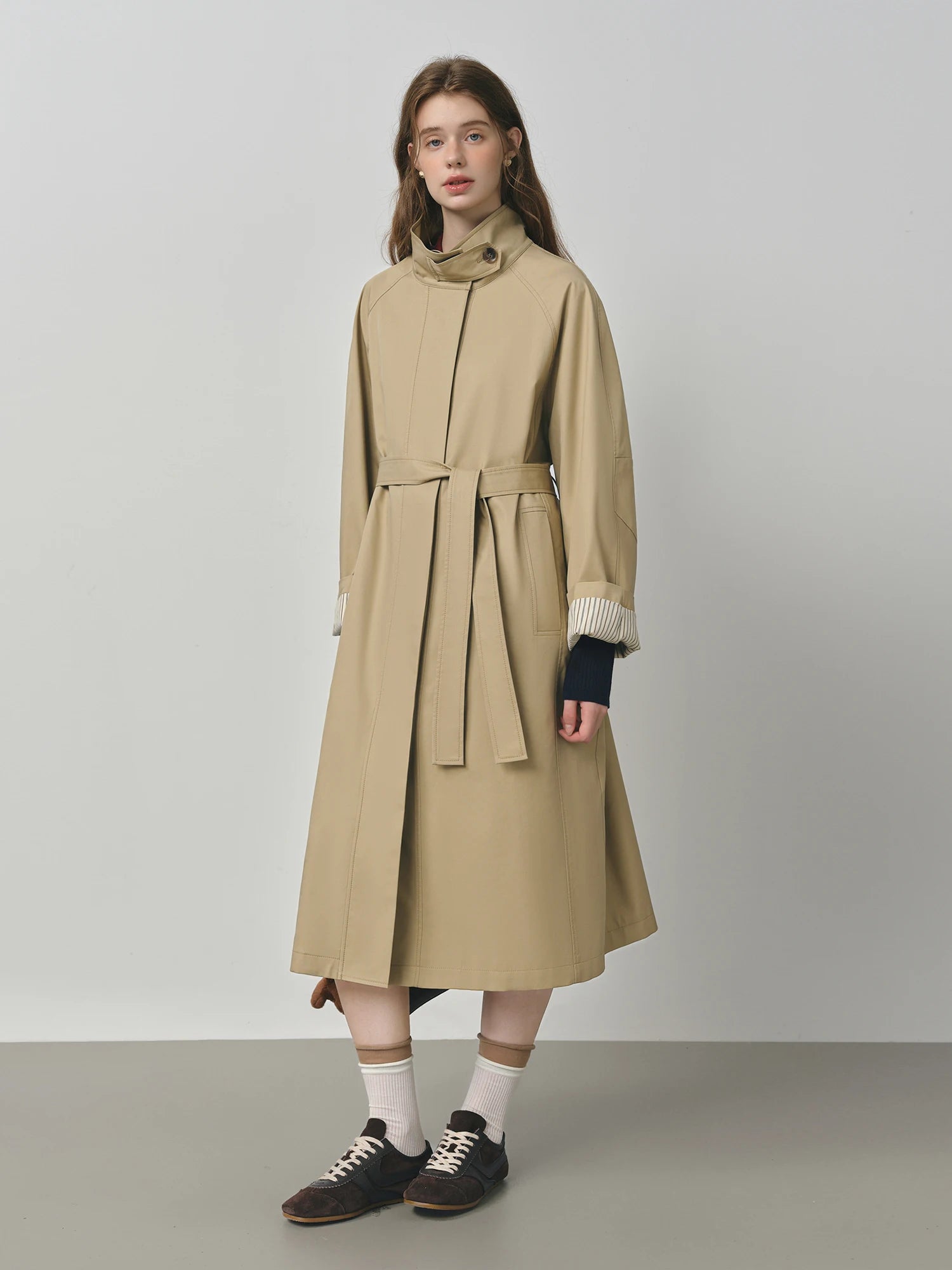 FSLE British Style Design Stand Collar Windbreaker Trench Jacket for Women 2025 Autumn New Arrival Casual Chic Coats for Women