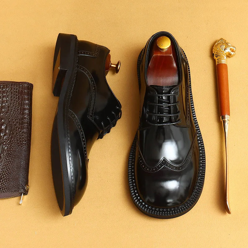 Big-headed leather shoes men's carved 2024 new wide-footed high-quality British limelight cowhide business casual men's shoes