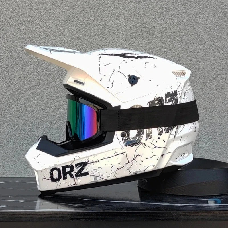 ORZ professional off-road motorcycle helmet, youth off-road full helmet, DOT approved gift of goggles, capacitors de moto