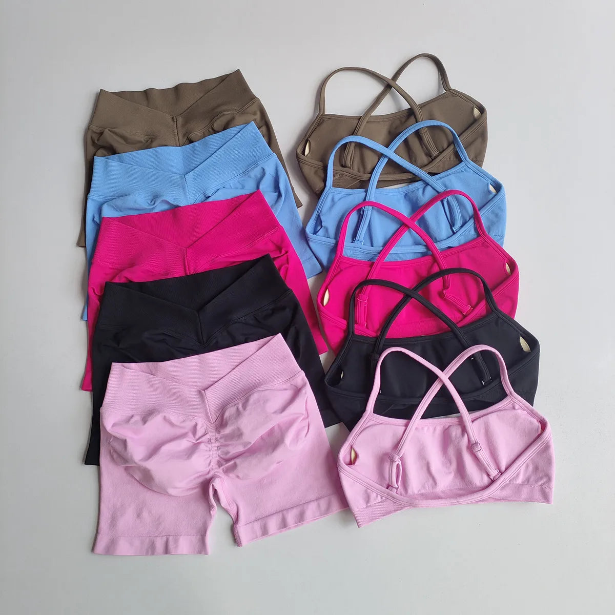 Women's 2-Piece Yoga Suit Seamless Fitness Suit Gym Clothes Sports Bra Impact Shorts Set Workout Set Gym Outfit