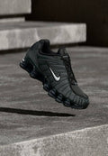 Nike Sportswear SHOX TL - Baskets basses - white/black