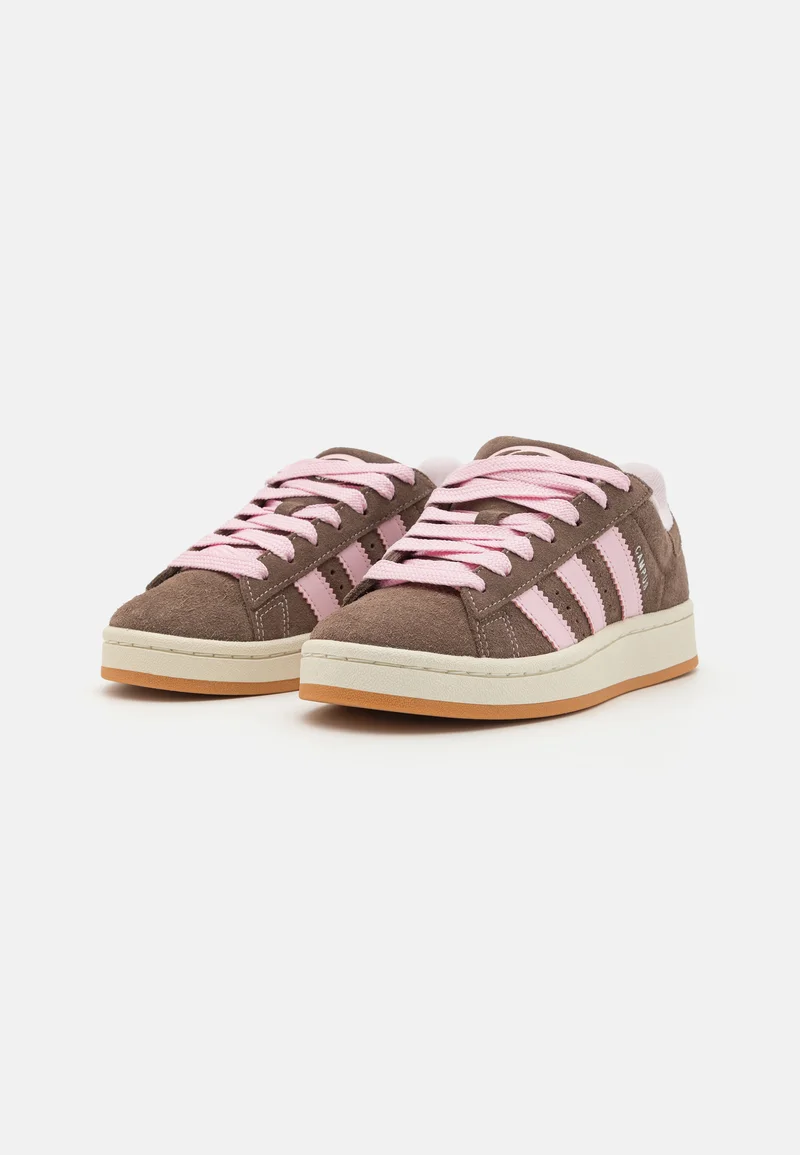 Les Adidas Campus 00s