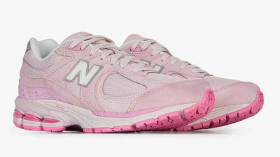 NEW BALANCE 2002R SNEAKERS HOMME - ROSE - LACETS